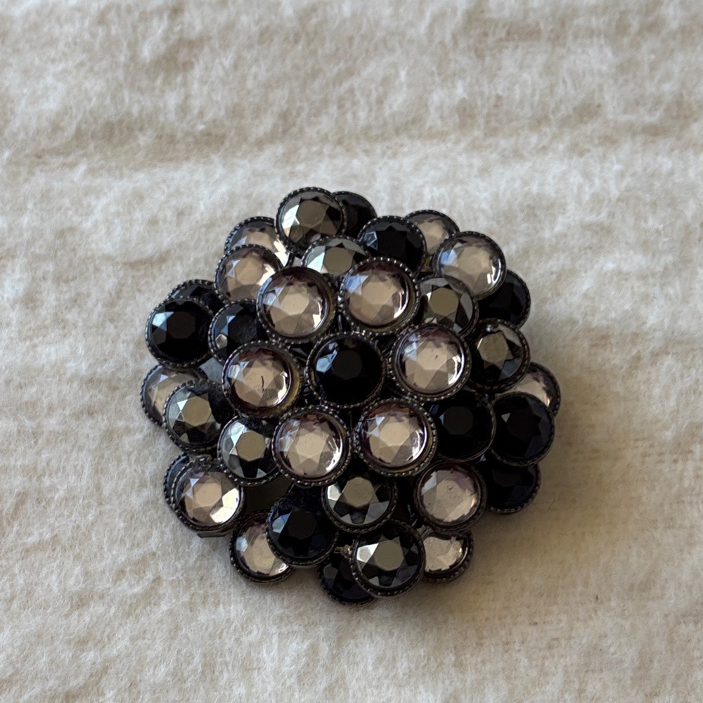 Elegant Black and Silver Brooch